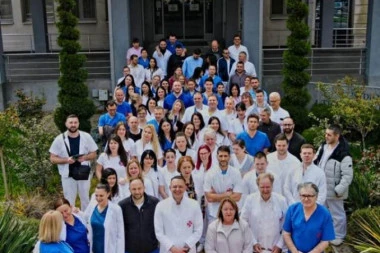 POSLE 100 DANA RADA I 12 UZASTOPNIH VIKENDA KARDIOHIRURZI IZ NIŠA USPELI NEMOGUĆE! Liste čekanja od danas ne postoje, svaka sledeća operacija biće završena u roku od 5 do 15 dana!