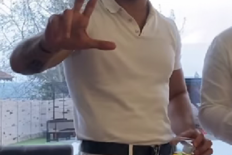 Danilo, Tarin dečko