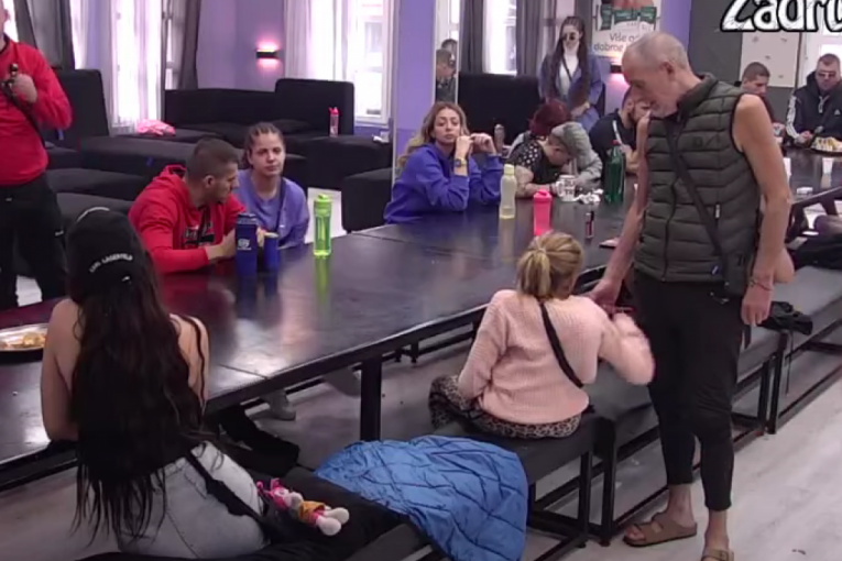 Svađa Anđele i Slađe