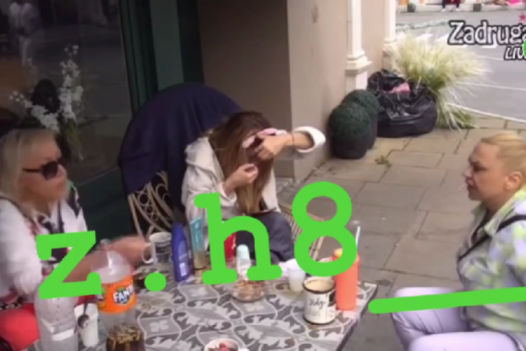 Marija Kulić sa Anom i Zoricom