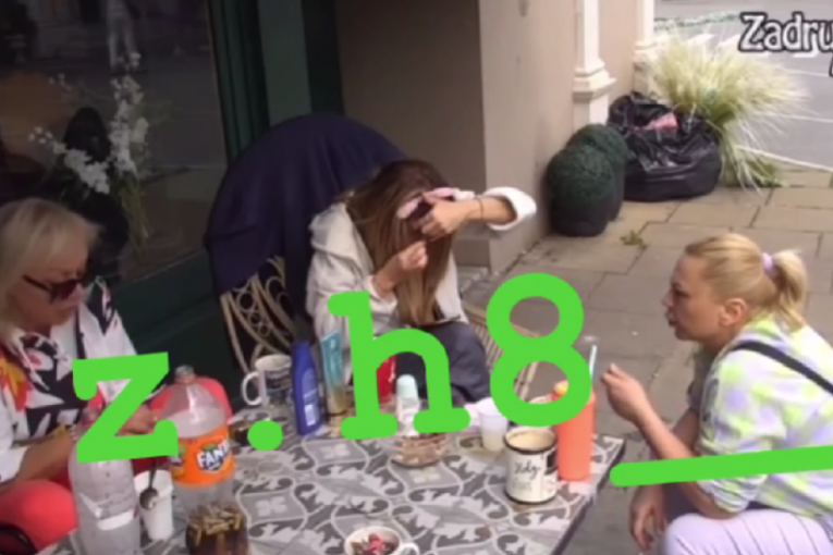 Marija Kulić sa Anom i Zoricom