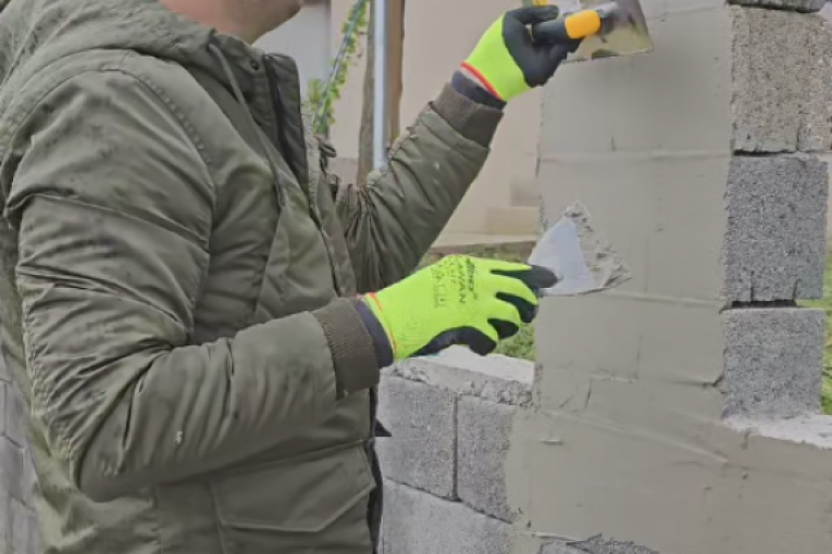 Ljuba Perućica i Katarina Kolozeus Instagram