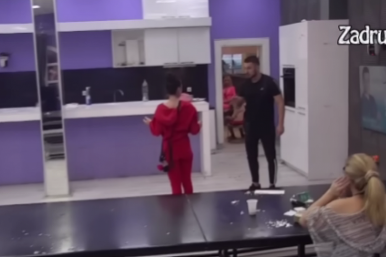 Sanja Grujić i Marko Stefanović tuča