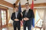 ZAHVALAN SAM NAŠEM AMERIČKOM PRIJATELJU ŠTO ŽELI DA SASLUŠA NAŠE ARGUMENTE! Oglasio se predsednik Vučić nakon sastanka sa Svolvelom!