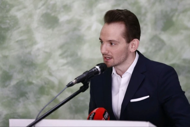 Stefan Krkobabić: Jedino trinaesta penzija pomaže penzionerima sa najnižim penzijama