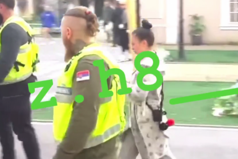 Sanju Grujić izvode