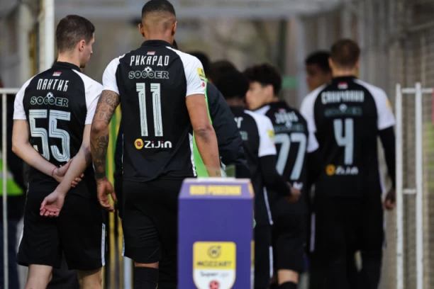 Partizan nije umro, a kada će - ne zna se! Legenda crno-belih ZAGRMELA: Biće potrebno DESET GODINA da dođemo sebi!