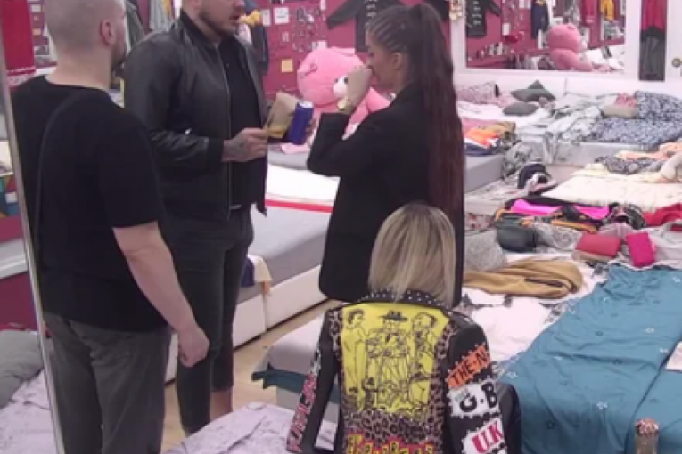 Zvezdan, Car i Anđela