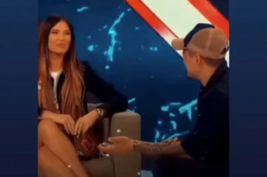 SKANDAL U EMISIJI UŽIVO! Bivši zadrugar klekao na kolena i ZAPROSIO voditeljku! (FOTO)