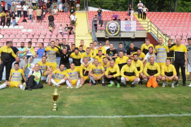 SENZACIJA U SEVOJNU: Jesenjeg vicešampiona savladao poslednjeplasirani tim Keja iz Čačka! (VIDEO)