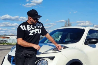 "ZIJADOMOBIL" Novi auto Dejana Dragojevića napravio KOLAPS, Đedović ga optužio da KOPIRA Sandru Rešić!