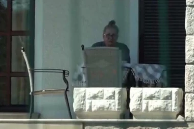 PAPARACO FOTKE VESNE ZMIJANAC NAKON OPERACIJE: Pevačica uhvaćena van Beograda, evo kako se oporavlja! (FOTO)