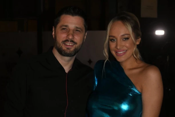 LUNA ĐOGANI SE VRAĆA MUZIČKIM VODAMA: Marko će joj biti menadžer, ima veliki plan sa Anabelom i Gagijem!