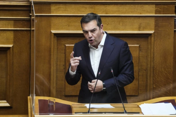 GRCI RAME UZ RAME SA SRPSKOM BRAĆOM! Cipras ZAHTEVA formiranje ZSO, glasao protiv prijema lažne države Kosova u Savet Evrope!