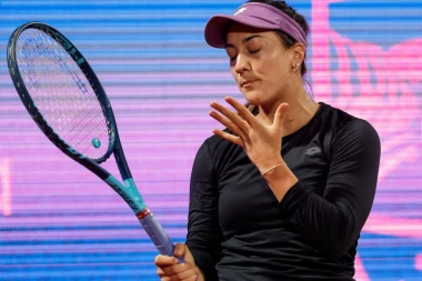 CRNOGORKA NA METI! Teniserka dobila OZBILJNE pretnje: Kad dođeš u Beograd ODSEĆI ĆU TI OBE RUKE! (FOTO)