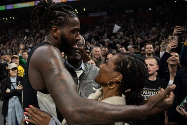 LESORA SLOMILE EMOCIJE! Centar Partizana u CENTRU PAŽNJE, njegova reakcija ODUŠEVILA navijače! (VIDEO)