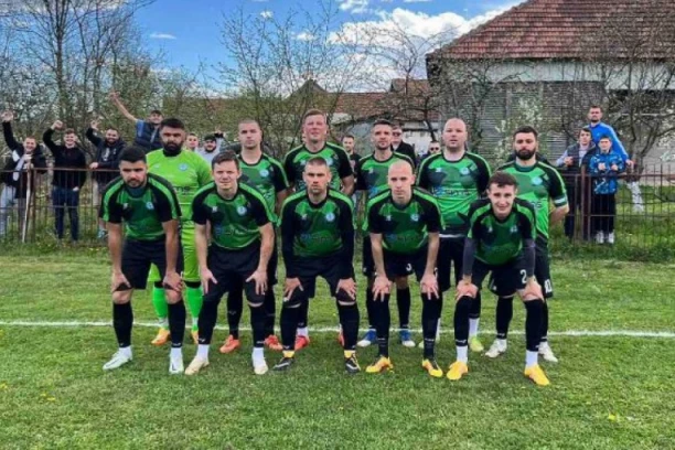 VELIKI DERBI OKONČAN PODELOM BODOVA: Pitanje šampiona neće se znati do poslednjeg prvenstvenog kola!