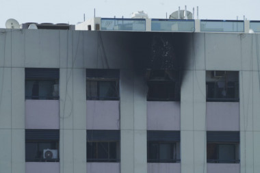 STRAVIČAN POŽAR U DUBAIJU: Buknula vatra u stambenoj zgradi, 16 ljudi izgubilo život (FOTO/VIDEO)