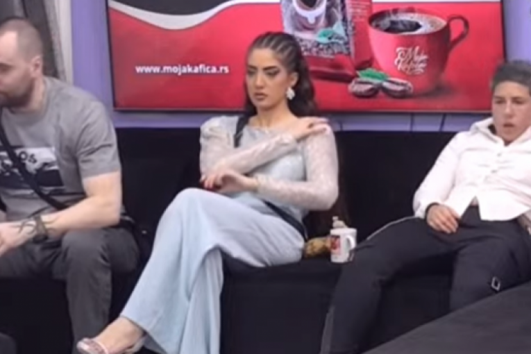 Anđela besni zbog poklona