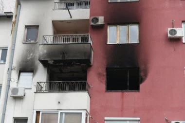 PRVI SNIMCI POŽARA U SREMČICI! Strašni detalji tragedije u kojoj je nastrada muškarac: Njegovu ženu i sina oživljavali! SUMNJA SE DA JE OVO UZROK!