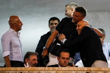 ŠOKANTNA ISPOVEST! Legenda crveno-belih sve OTKRILA: Bacali su BOMBE na nas, puno derbija NIJE NI TREBALO da se odigra!