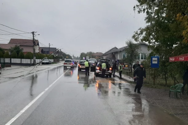 STRAVIČNA NESREĆA KOD ŠIDA! Muškarac izgubio kontrolu nad vozilom i survao se u kanal, na mestu OSTAO MRTAV! (FOTO)