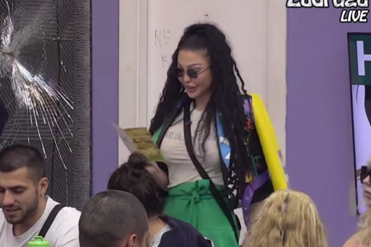 Maja Marinković dobila čestitku od Takija Zadruga 6 Uskrs 2023