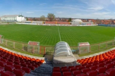 O NJEMU ĆE SE TEK PRIPOVEDATI: Šesnaestogodišnjak trese mreže kao od šale!