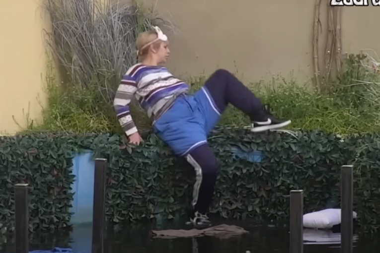 Miljana Kulić tumara kao sumanuta imanjem u Šimanovima, pa okupala noge u jezeru Zadruga 6