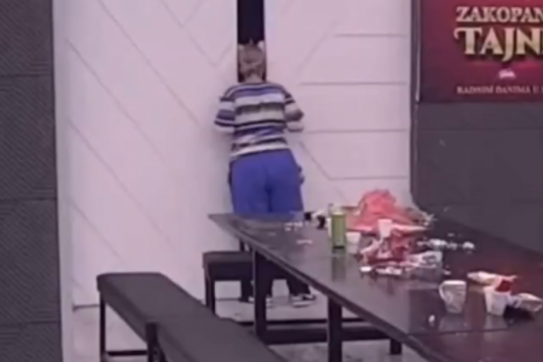 Miljana Kulić gleda zadrugare dok spavaju Zadruge 6