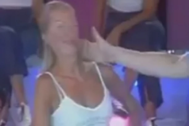 BOŠKO JOJ UDARIO ŠAMAR USRED EMISIJE! Voditeljka napustila posao nakon incidenta, udala se za bivšeg košarkaša i promenila život iz korena! (FOTO)