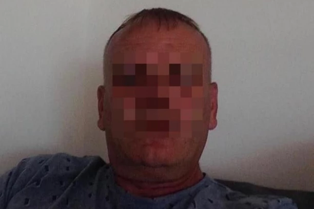 14 SATI PRETIO DA ĆE SE RAZNETI BOMBOM: Otkriveno gde je odveden pomahnitali muškarac iz Veternika (FOTO)