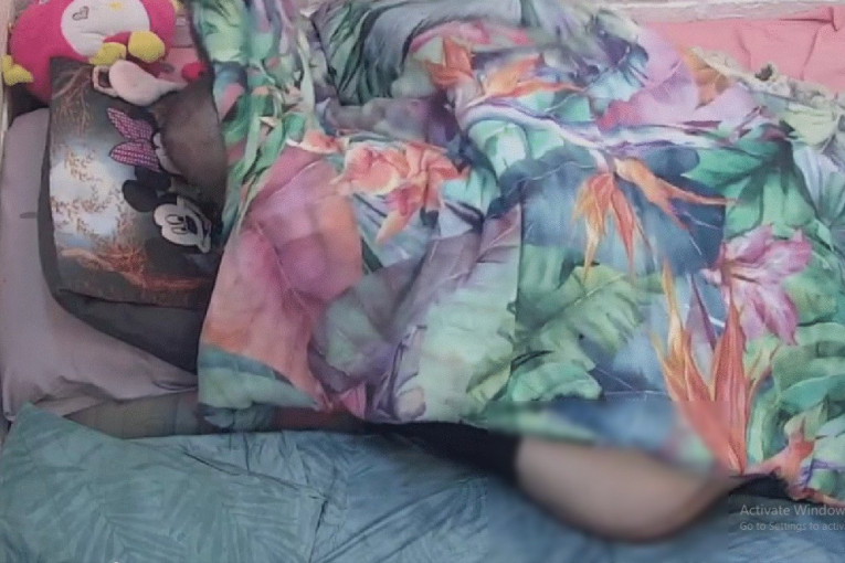 Zvezdanu Slavniću sevnula zadnjica tokom vrele akcije sa Majom Marinković Zadruga 6