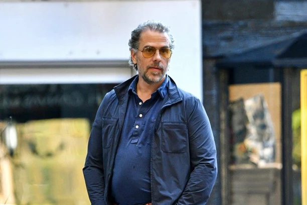 "REPUBLIKANCI POKUŠAVAJU DA ME UBIJU, TAKAV BOL MOJ OTAC NE BI PODNEO! "Oglasio se Hanter Bajden ŠOKANTNOM izjavom! Šta se ovo dešava u Americi?