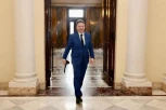MINISTRE, ZA KOGA RADIŠ: Jovanović ćuti na skandalozne izmene medijskih zakona koje guraju stranci!
