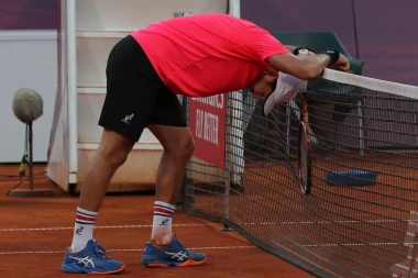 VELIKA TUGA: Lajović morao da preda meč na startu Rolan Garosa!