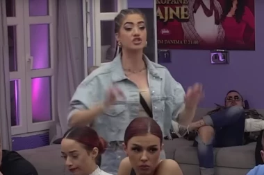 NAJSKANDALOZNIJA LAŽ! Anđela brani preljubnika NASILNIKA i PRETI zadrugarima šamarima: Zvezdan me nije udario! (VIDEO)