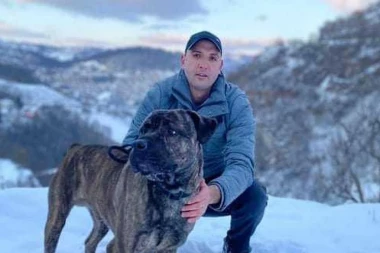 UŽICE ZAVIJENO U CRNO! Vapaji majke poginulog mladića parali nebo: Sine mili, sunce moje...