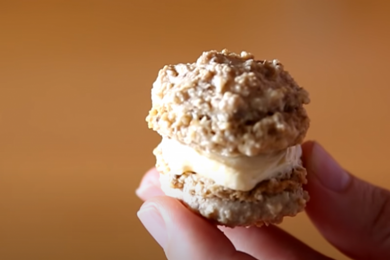 Gotov kolač - padobranac