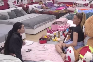 OČI U OČI SA ZVEZDANOVOM NOVOM LJUBAVNICOM! Ana Čurčić zahtevala IZVINJENJE od Maje Marinković, dobila PROVOKACIJU! (VIDEO)