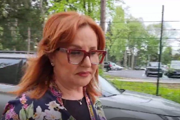 ZASTALA JOJ KNEDLA U GRLU! Ana Bekuta jedva izustila OVO na pitanje o preminulom Saši Vidiću!