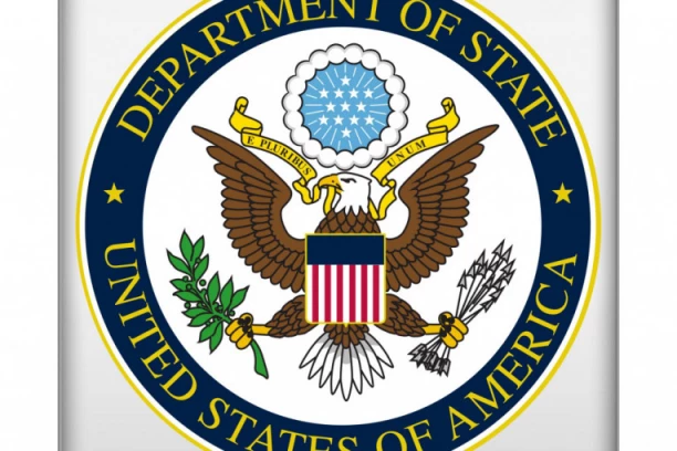 MISTERIOZNA BOLEST KOSI AMERIČKE DIPLOMATE: Poznata istraživačka medijska kuća uperila prst na Moskvu, jedan detalj otkrio sve (VIDEO)