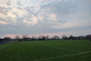 DUEL DVA BORCA REŠEN RANIM GOLOM: Sastav iz Radenkovića je mogao dosta ranije da "osvoji" sva tri boda, ali je na kraju sačuvao svoju minimalnu prednost!