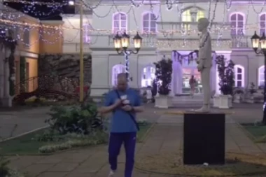 PRIZNAO DA JE SVE LAŽ I DOGOVORENO! Slavnić mrtav pijan otkrio svoju tajnu: Prodao sam dušu đavolu za VELIKE PARE!