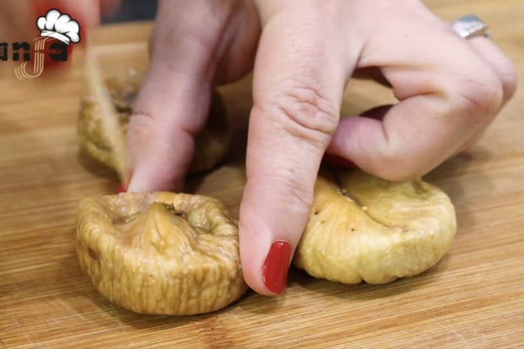 Izbockajte ih čačkalicom