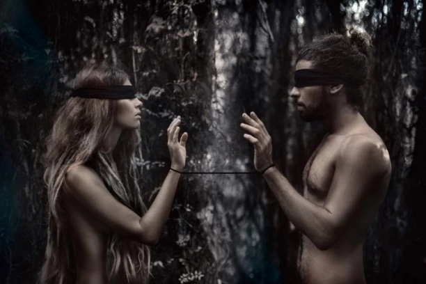 DANAS PUCAJU KARMIČKE VEZE, NA SNAZI JE JEDAN OD NAJTEŽIH TRANZITA: Ova 3 horoskopska znaka pretrpeće korenite promene, nema odnosa koji će biti pošteđen!