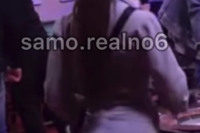 Anđela Đuričić zadnjica slike Zadruga 6