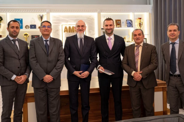 Ambasador Republike Italije u poseti AMSS: Auto-sport kao jedan od projekata za produbljivanje odnosa naše dve zemlje!