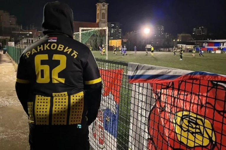 OVI MOMCI SE MORAJU PODRŽATI: Blokovi svoju fudbalsku priču grade korak, po korak! (FOTO GALERIJA)