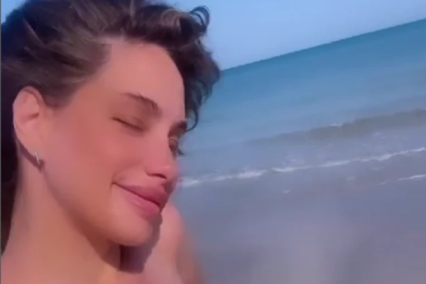 POKAZALA TRUDNIČKI STOMAK I OCA BUDUĆEG DETETA! Bivša zadrugarka uživa u Americi u PETOM mesecu trudnoće! (FOTO)